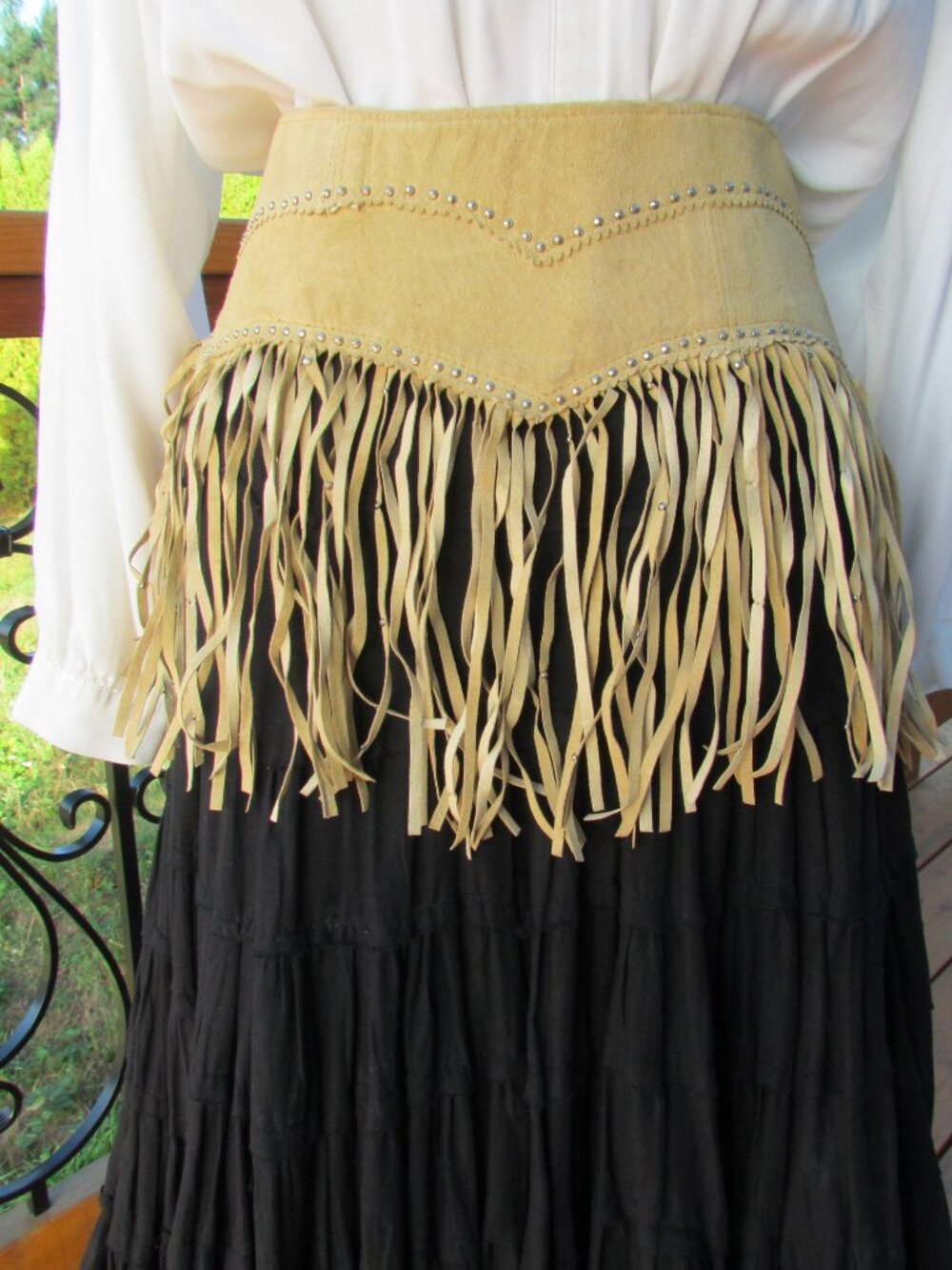 FRINGE BELT, SUEDE LEATHER TRIBAL AMERICA CEREMONIAL COSTUME, METAL BELT BUCKLE